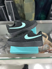 Nike Air Force 1 Low Tiffany & Co. 1837 - Lightly Pre-Owned Size 9