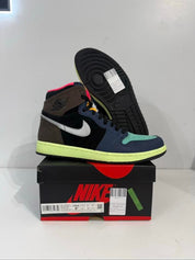 Jordan 1 Retro High Tokyo Bio Hack - Pre-Owned Size 9.5