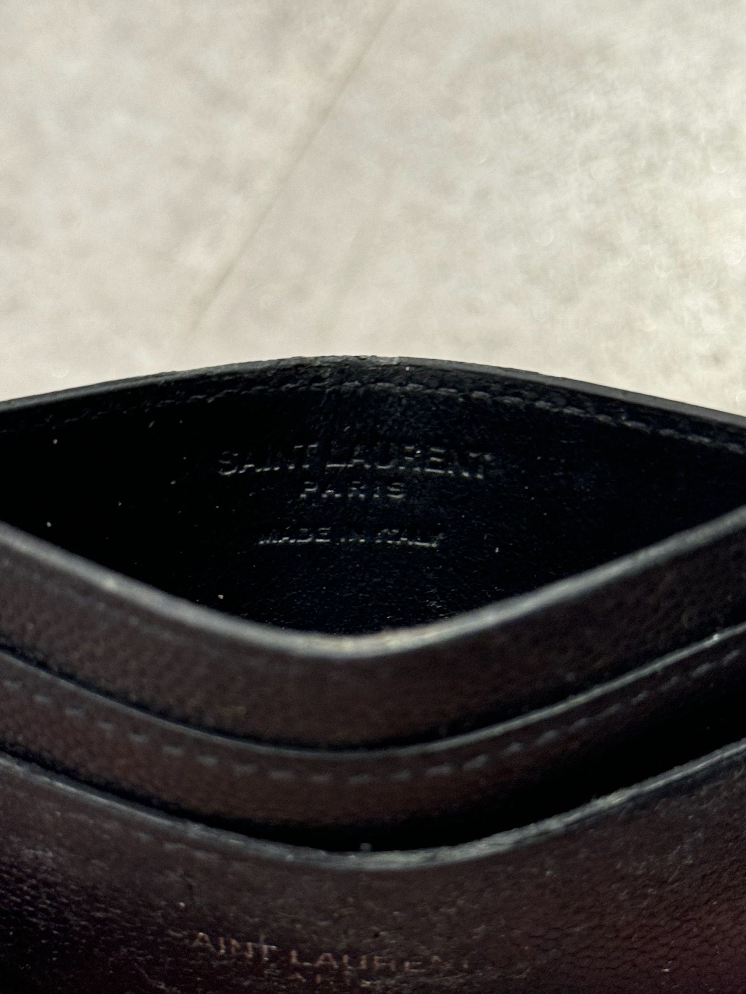 Yves Saint Laurent Card Case Black (Preowned) - Pre-Owned