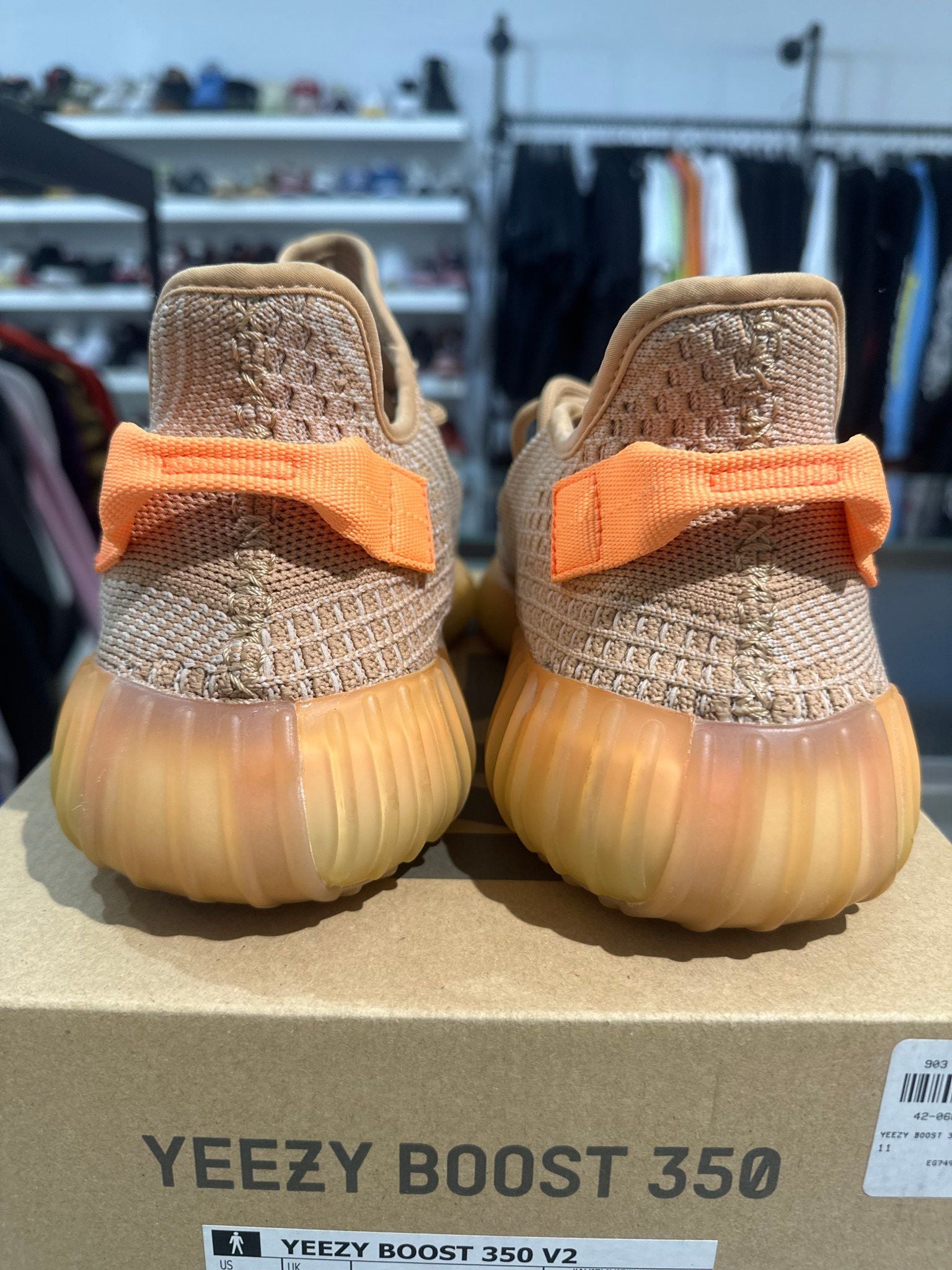 Adidas Yeezy Boost 350 V2 Clay - Pre-Owned Size 11 (Replacement Box)