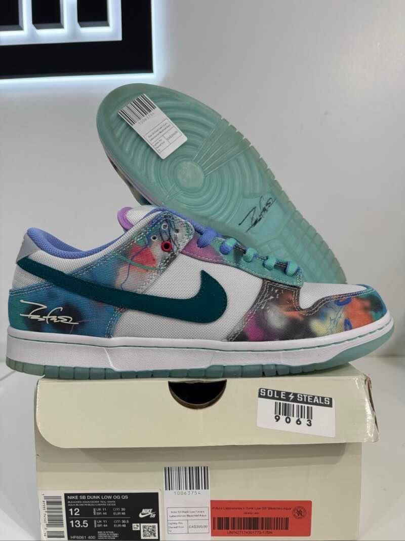 Nike SB Dunk Low Futura Laboratories Bleached Aqua - Lightly Pre-Owned Size 12