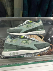Louis Vuitton LV Runaway Sneaker Green Mesh - Pre-Owned Size 10 (No original box)