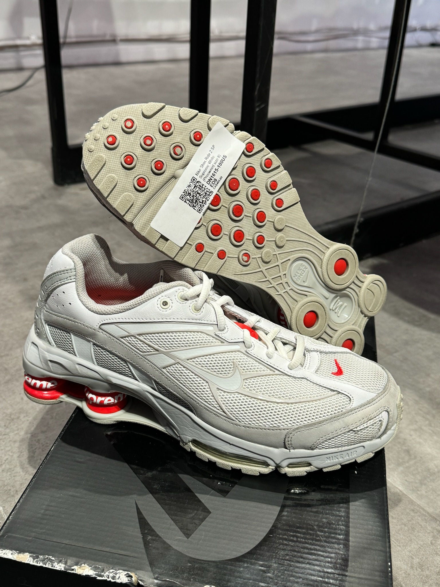 Nike Shox Ride 2 SP Supreme White - Preowned Size 8 – Utopia