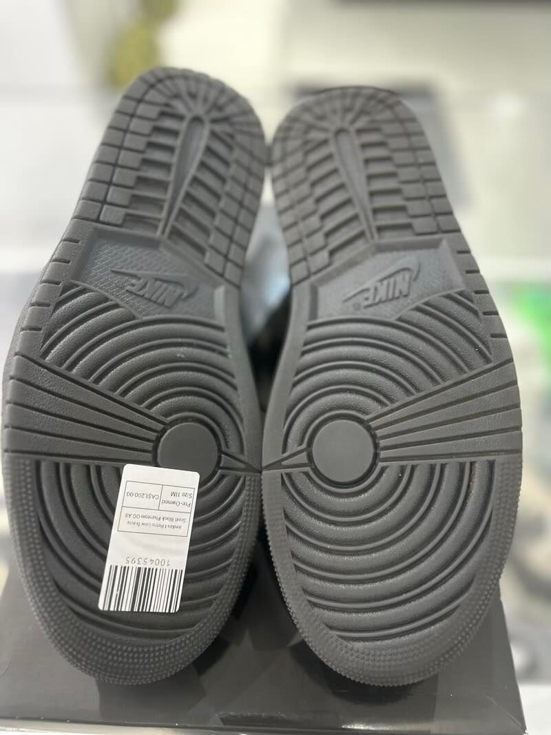 Jordan 1 Retro Low Travis Scott Black Phantom - Pre-Owned Size 11M