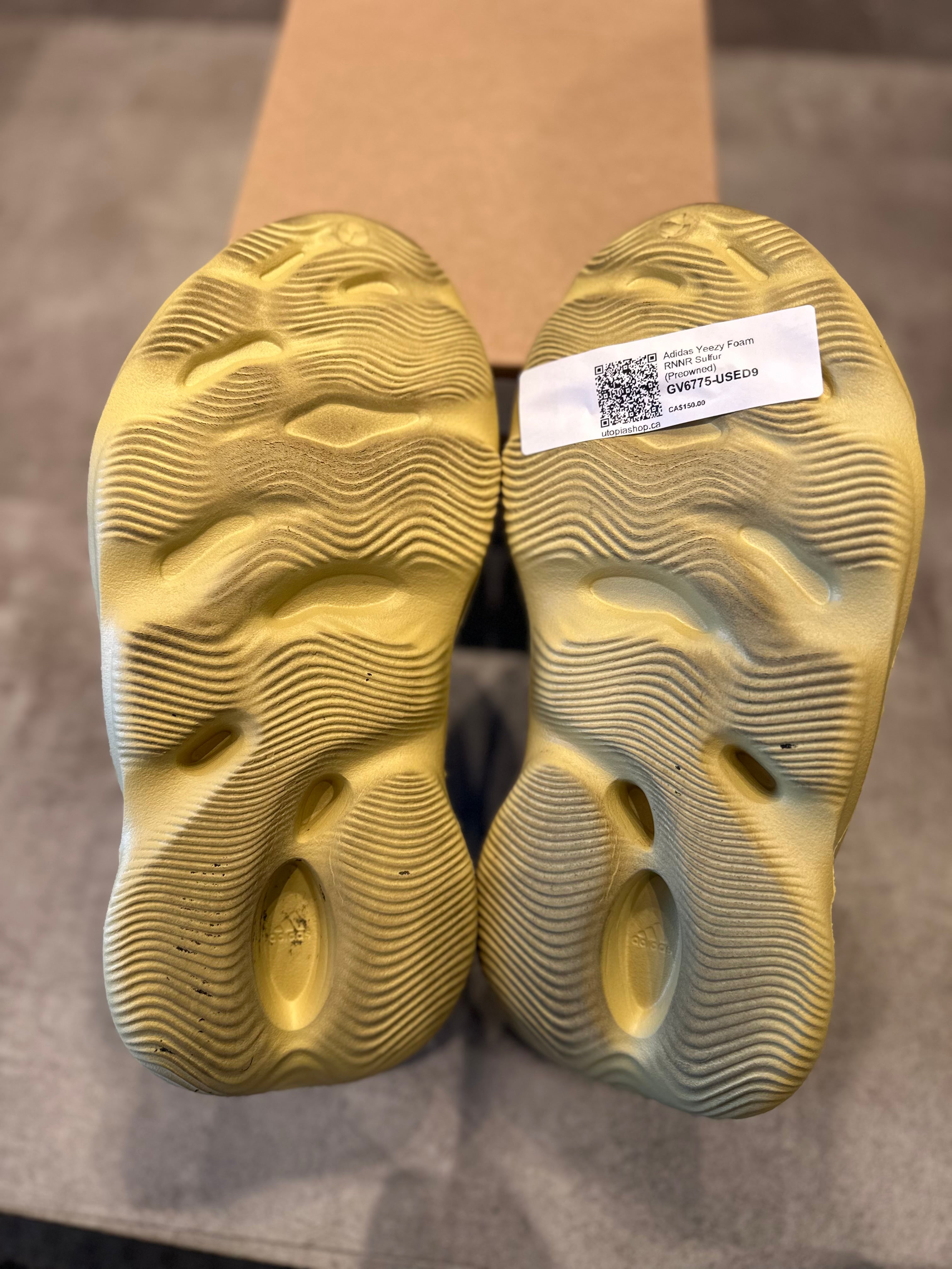 Adidas Yeezy Foam RNNR Sulfur (Preowned)