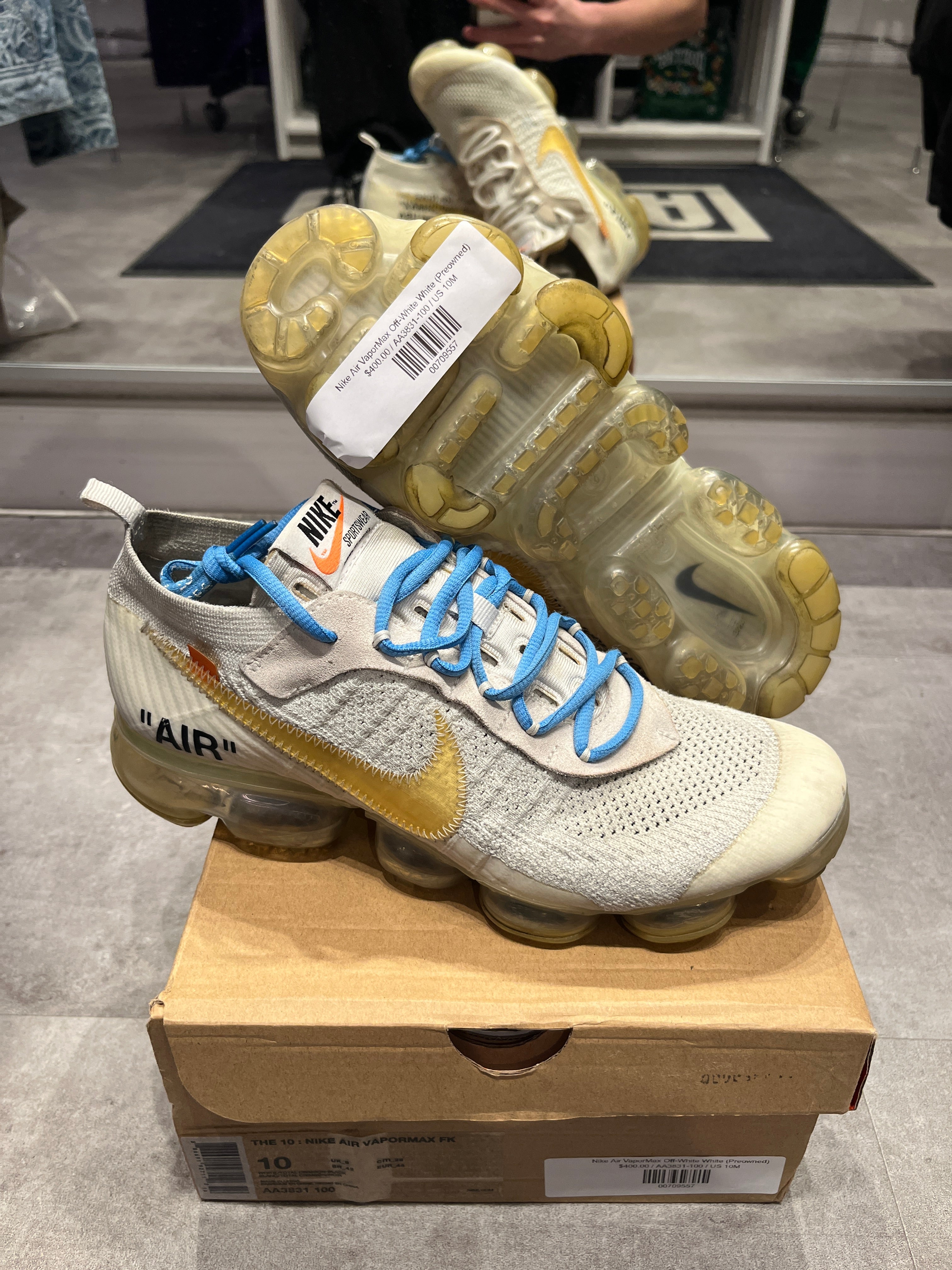 Nike Air VaporMax Off-White White - Pre-Owned Size 10