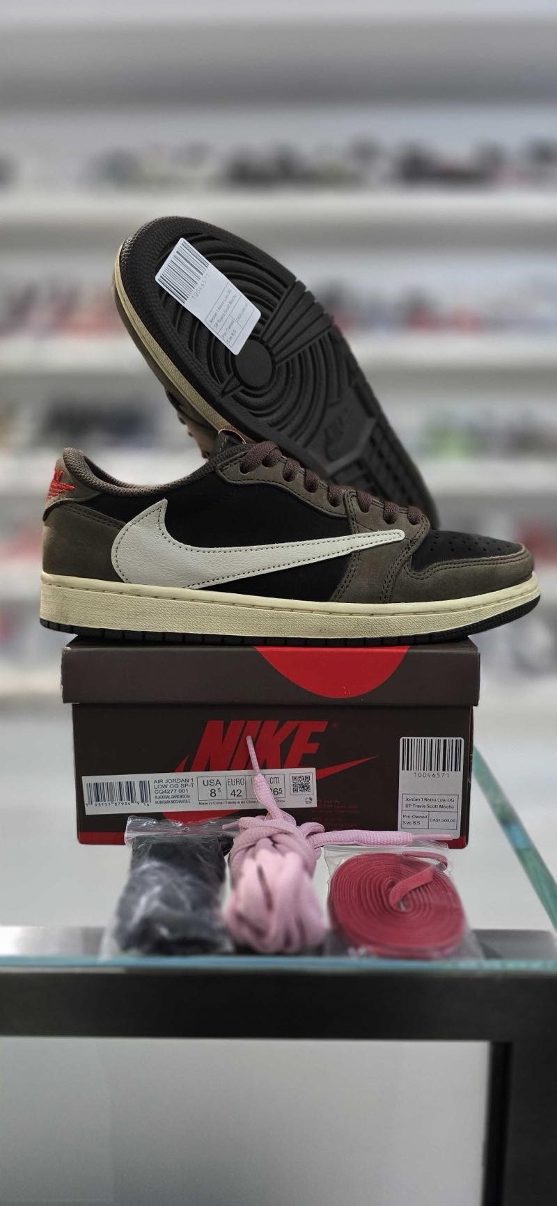 Jordan 1 Retro Low OG SP Travis Scott Mocha - Pre-Owned Size 8.5