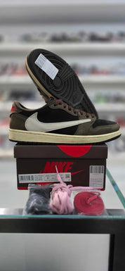 Jordan 1 Retro Low OG SP Travis Scott Mocha - Pre-Owned Size 8.5