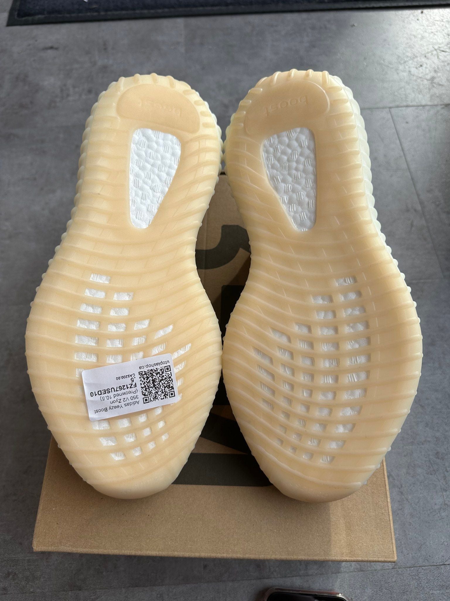 Adidas Yeezy Boost 350 V2 Zyon - Pre-Owned Size 10.5