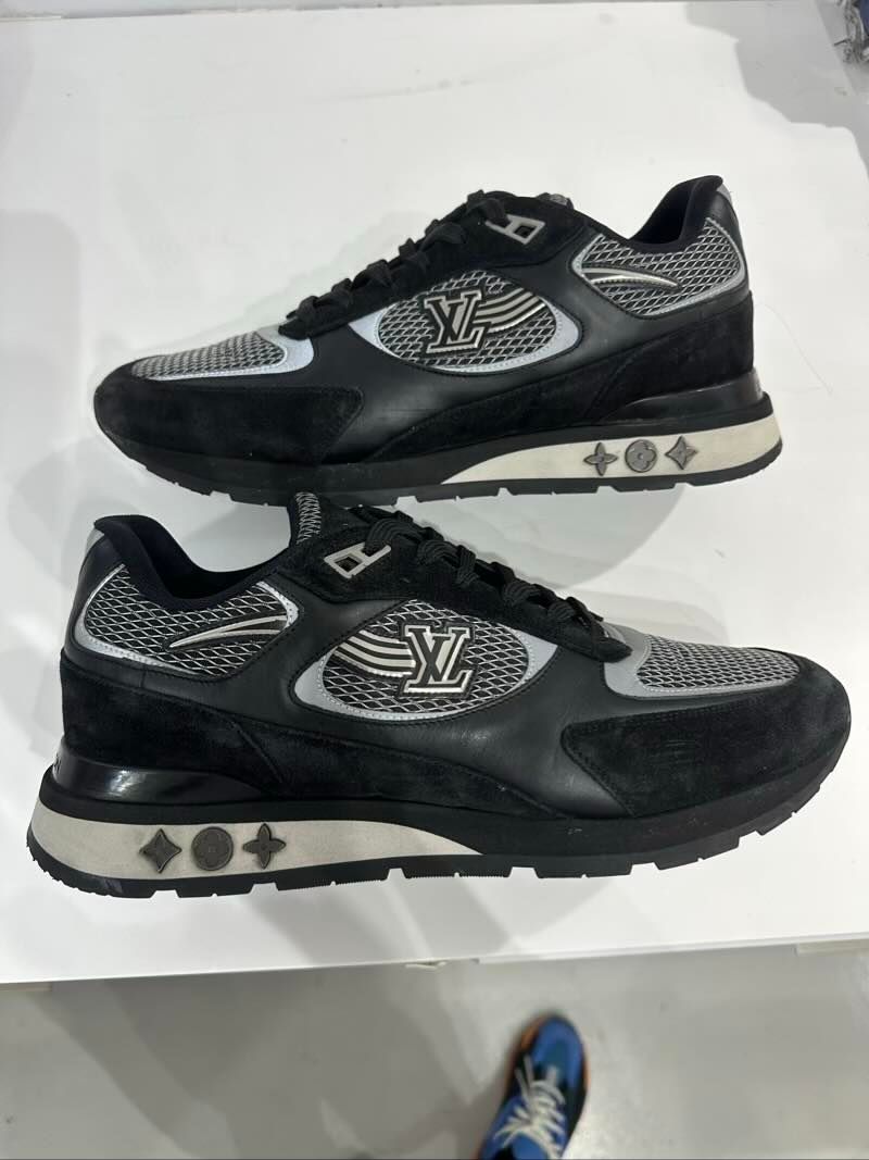 Louis Vuitton LV Runaway Sneaker Black Mesh - Pre-Owned Size 10.5 (No original box)