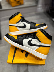 Jordan 1 Retro High Taxi (Preowned Size 10.5)