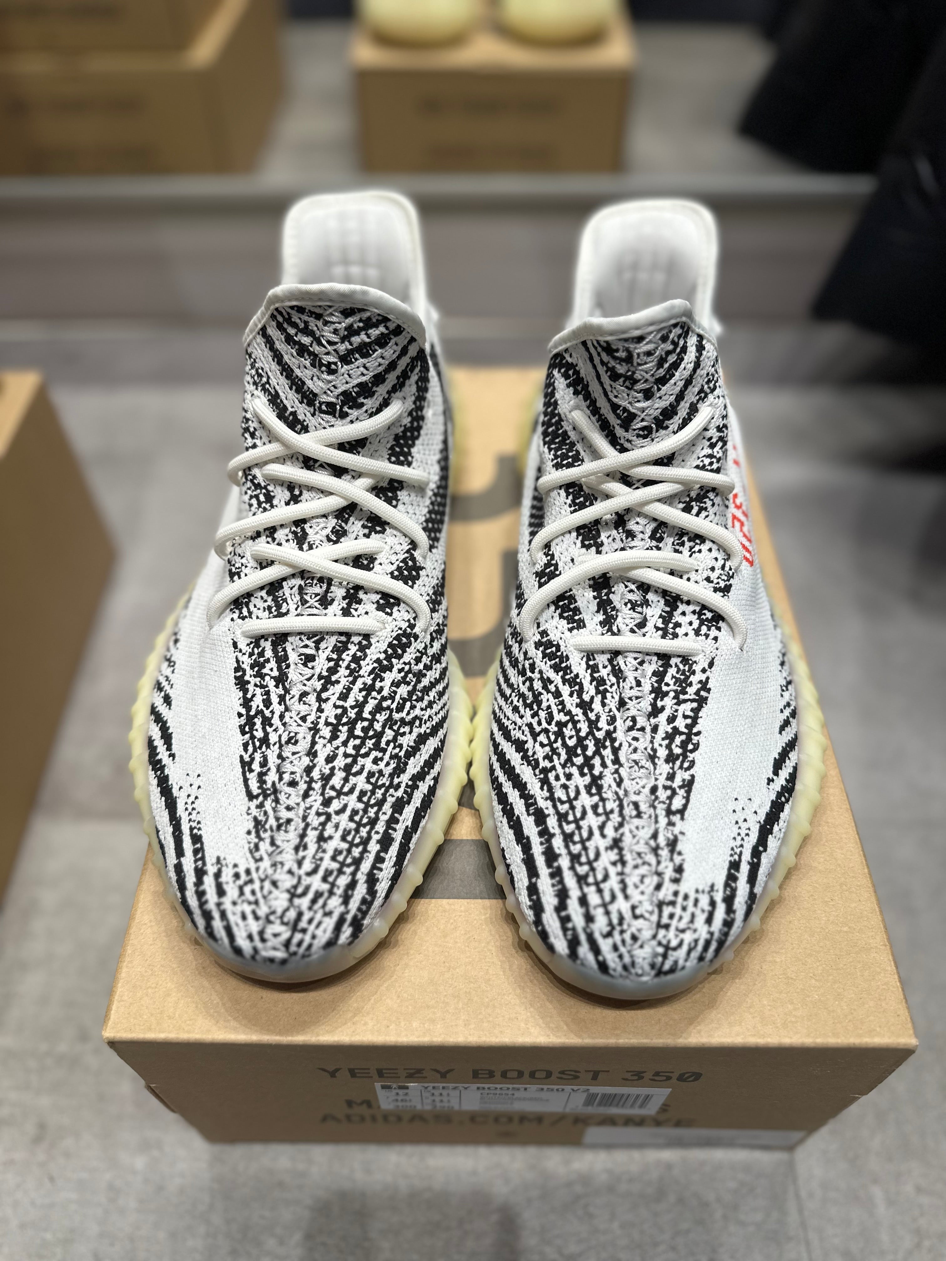 Adidas Yeezy Boost 350 V2 Zebra - Pre-Owned Size 9.5 (Lightly Used)