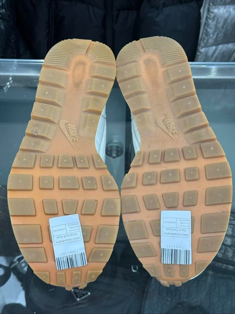 Nike VaporWaffle Sacai Sail Gum - Pre-Owned Size 11 (No original box)