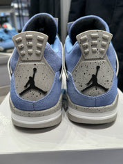 Jordan 4 Retro University Blue - Pre-Owned Size 8.5