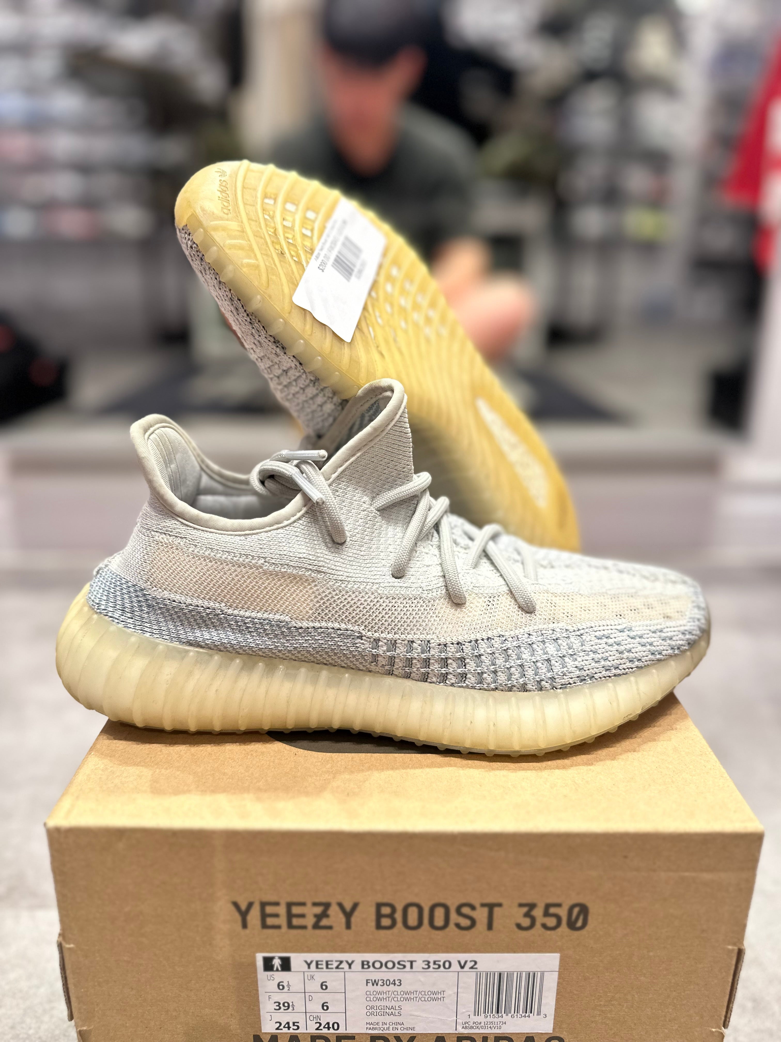 Adidas Yeezy Boost 350 V2 Cloud White - Pre-Owned Size 6.5