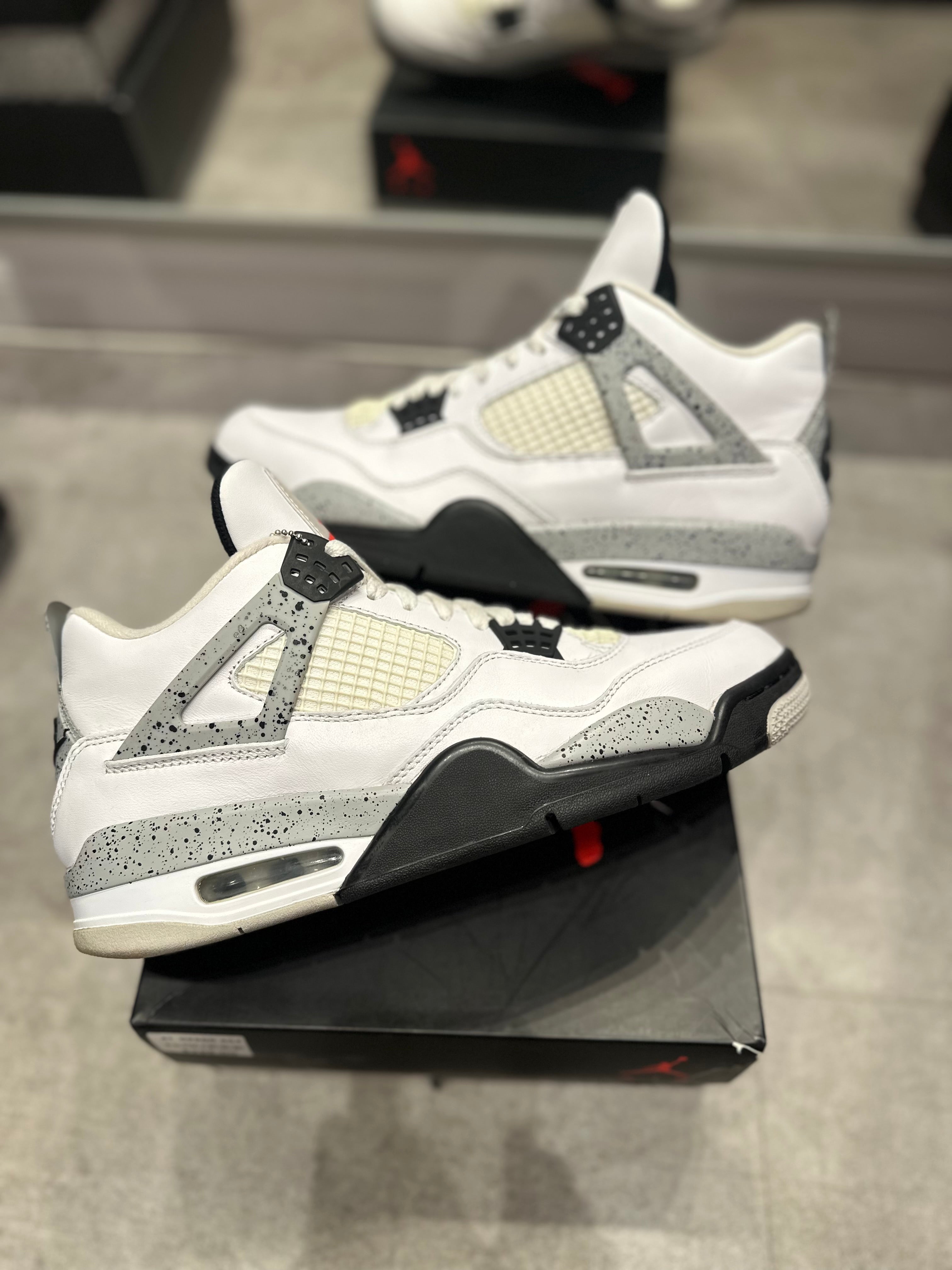 Jordan 4 Retro White Cement (2016) - Pre-Owned Size 10