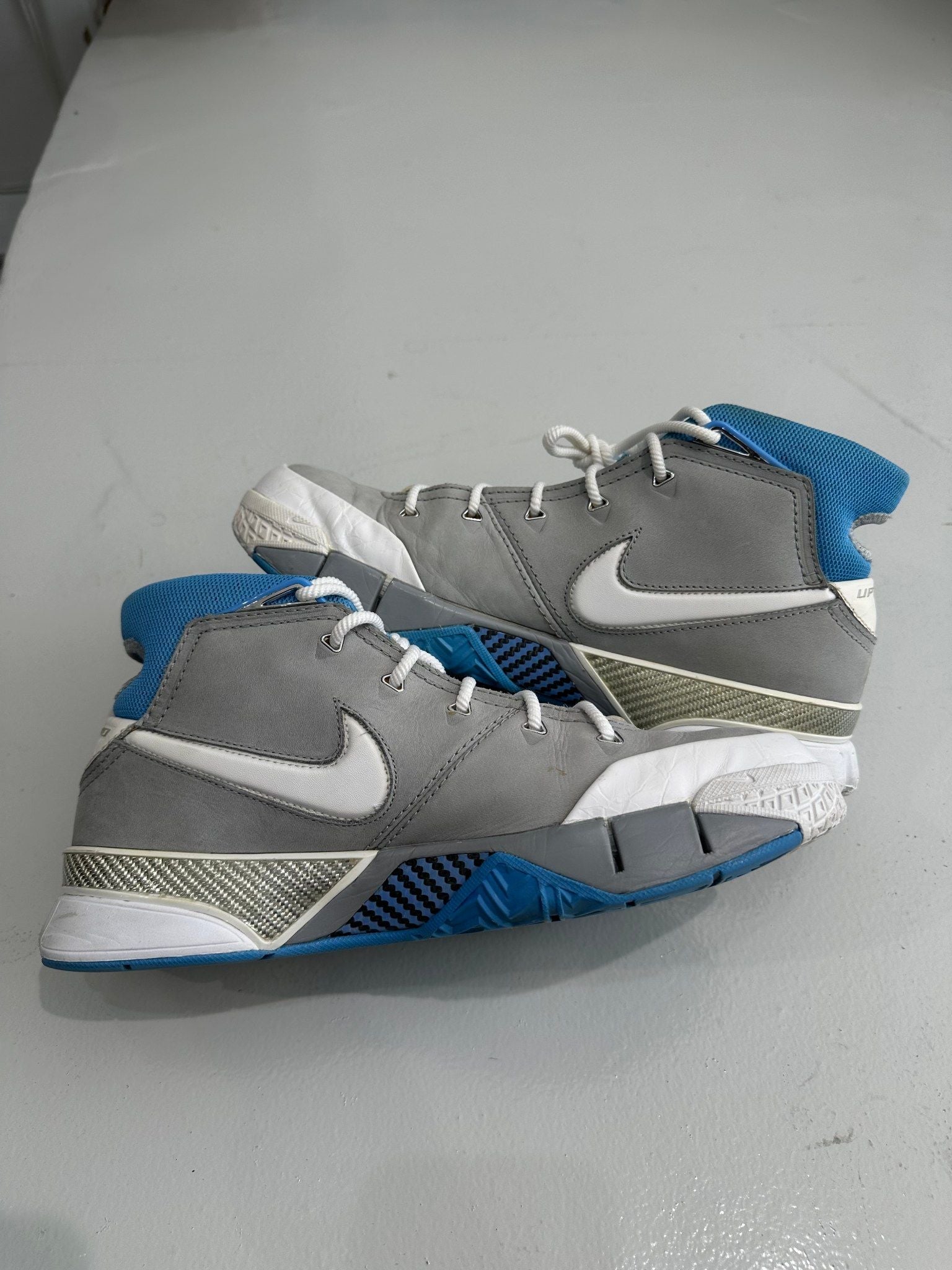 Nike Kobe 1 Protro MPLS - Pre-Owned Size 9 (No original box)