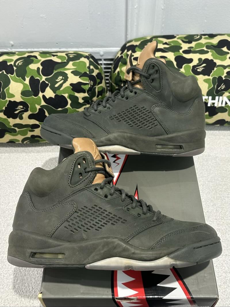 Jordan 5 Retro Take Flight - Pre-Owned Size 7.5