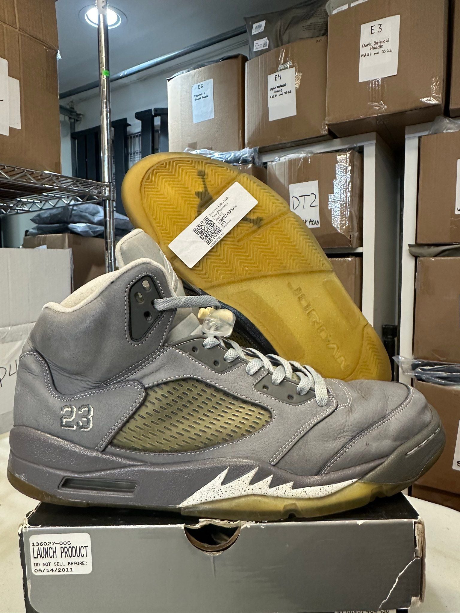 Jordan 5 Retro Wolf Grey - Pre-Owned Size 13