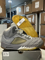Jordan 5 Retro Wolf Grey - Pre-Owned Size 13