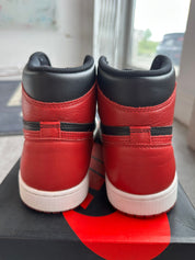 Jordan 1 Retro High Bred Banned (2016) - Pre-Owned Size 8.5
