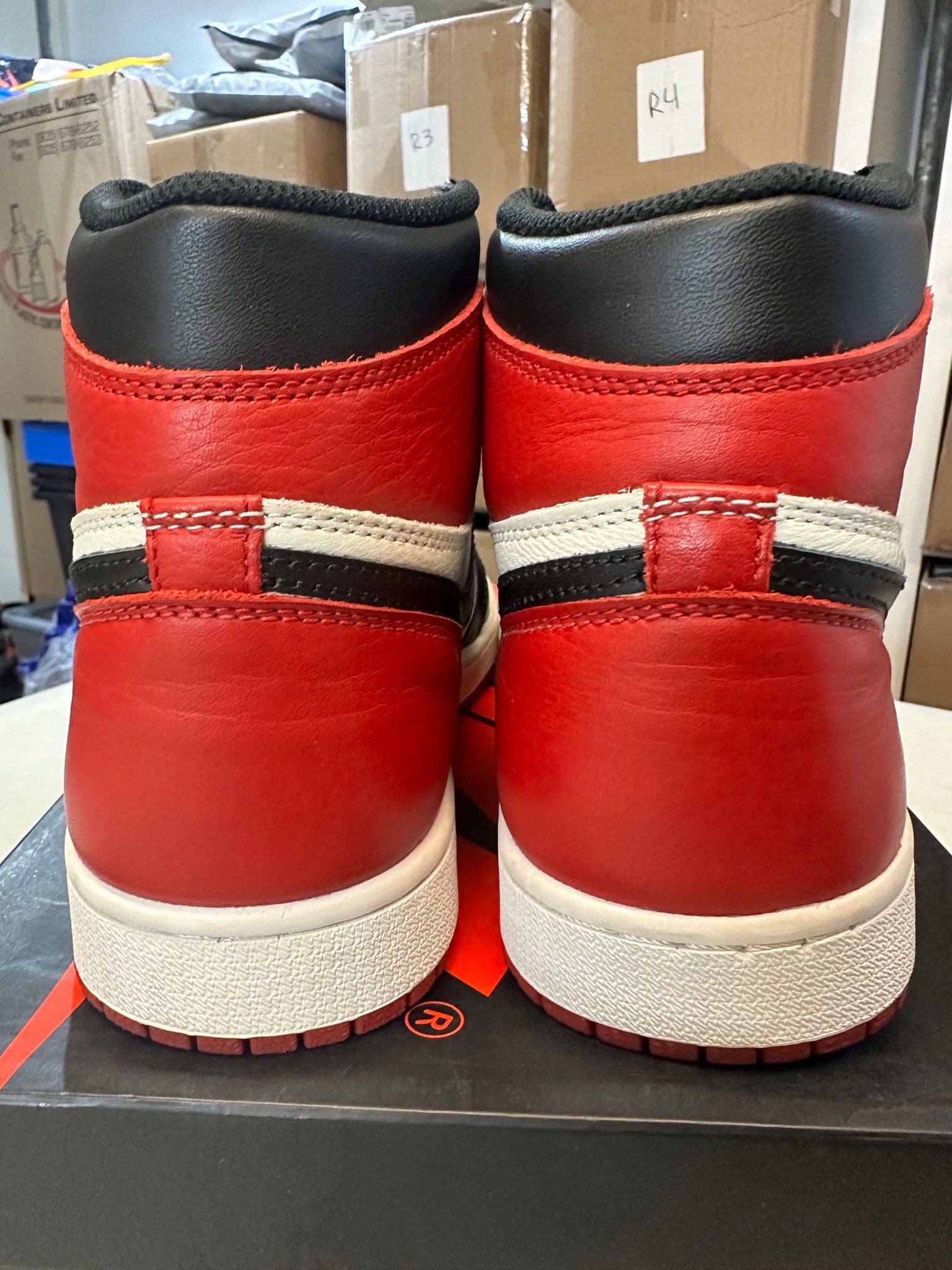 Jordan 1 Retro High OG Bred Toe - Pre-Owned Size 8.5