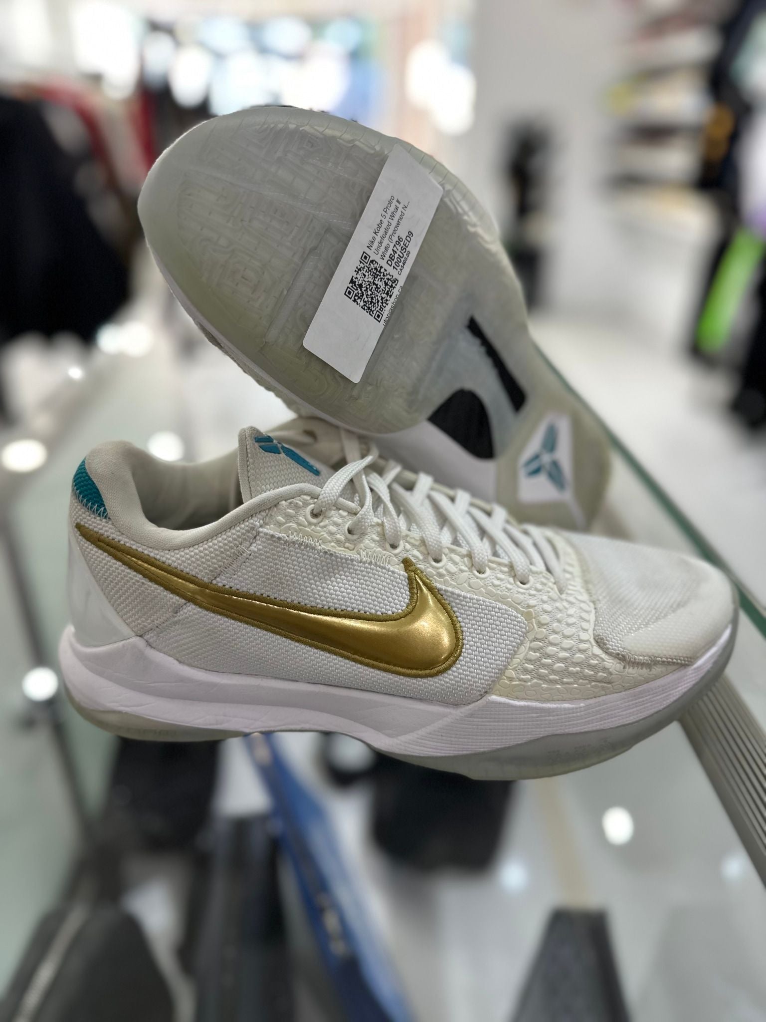 Nike Kobe 5 Protro Undefeated What If White - Pre-Owned Size 9 (No original box)