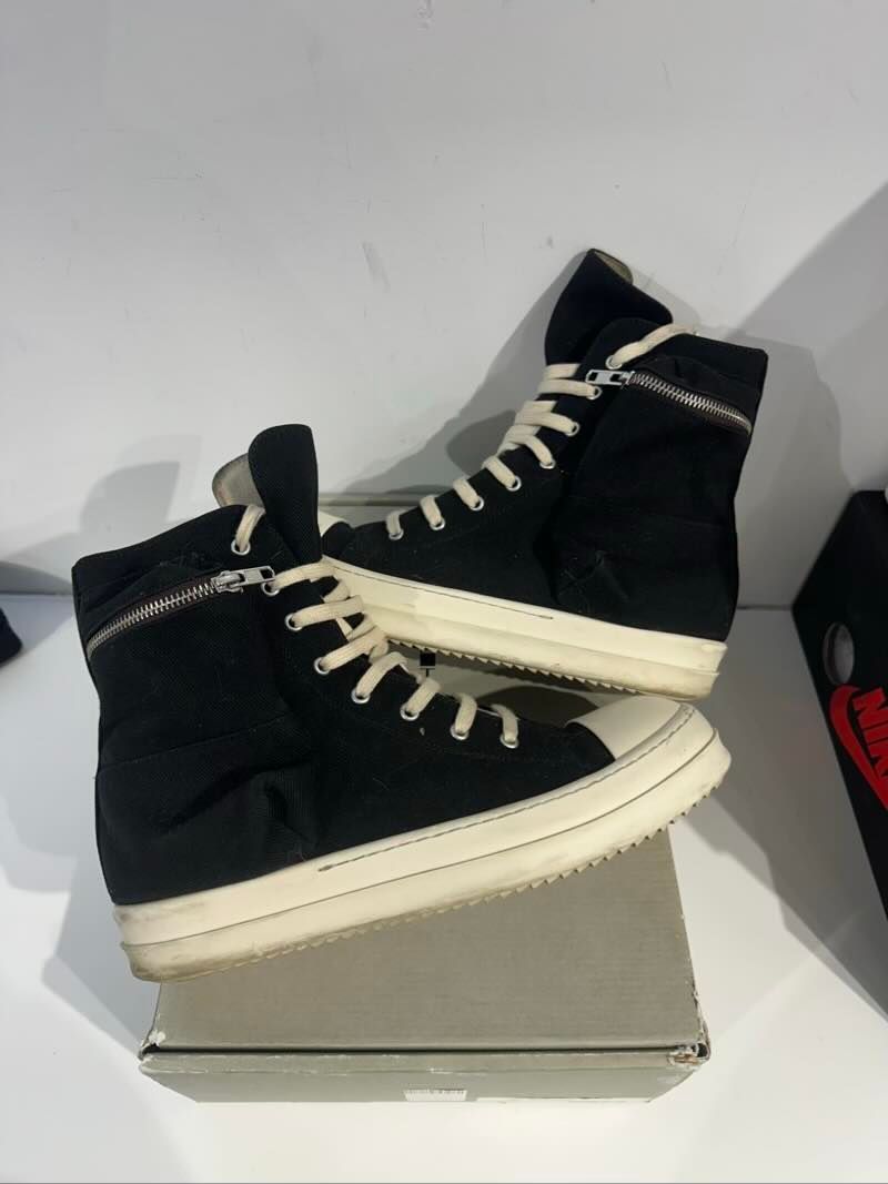 Rick Owens DRKSHDW Cargo Sneaks Black/Milk - Pre-Owned Size 10