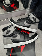 Jordan 1 Retro High OG Shadow (2018) - Pre-Owned Size 9 (Lightly Used)