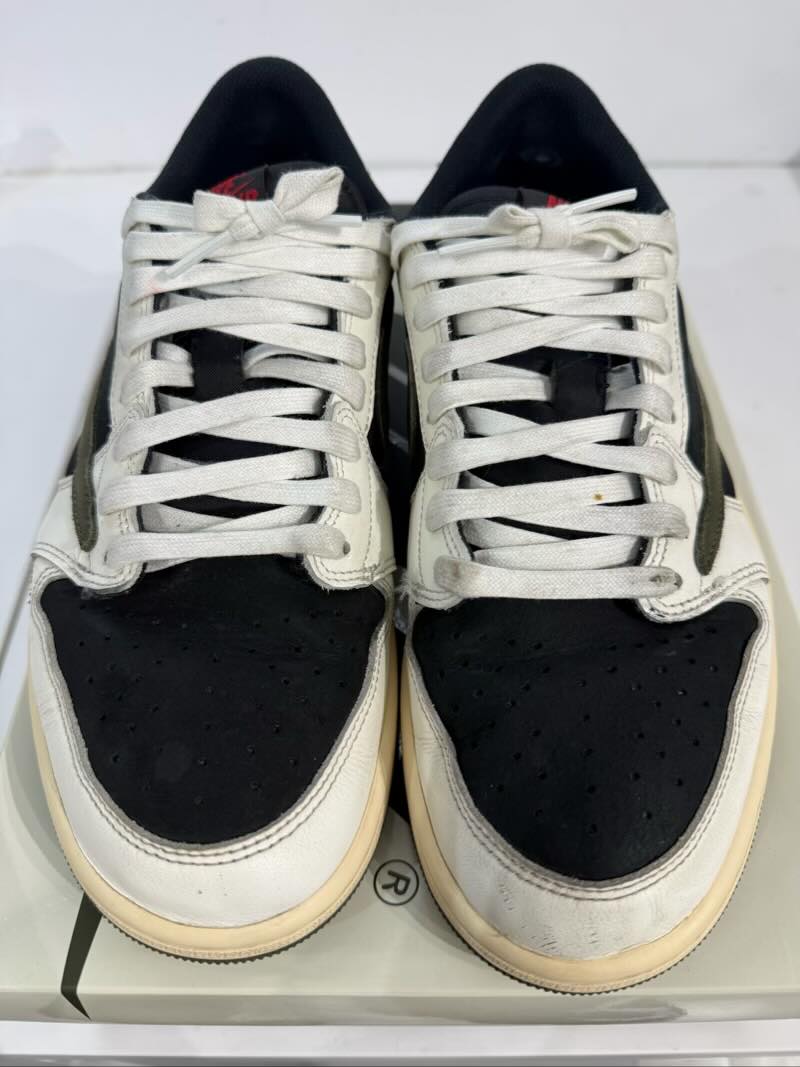 Jordan 1 Retro Low OG SP Travis Scott Olive (W) - Pre-Owned Size 10