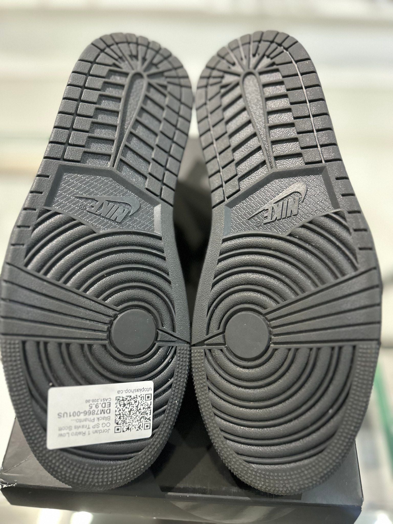 Jordan 1 Retro Low OG SP Travis Scott Black Phantom - Pre-Owned Size 9.5