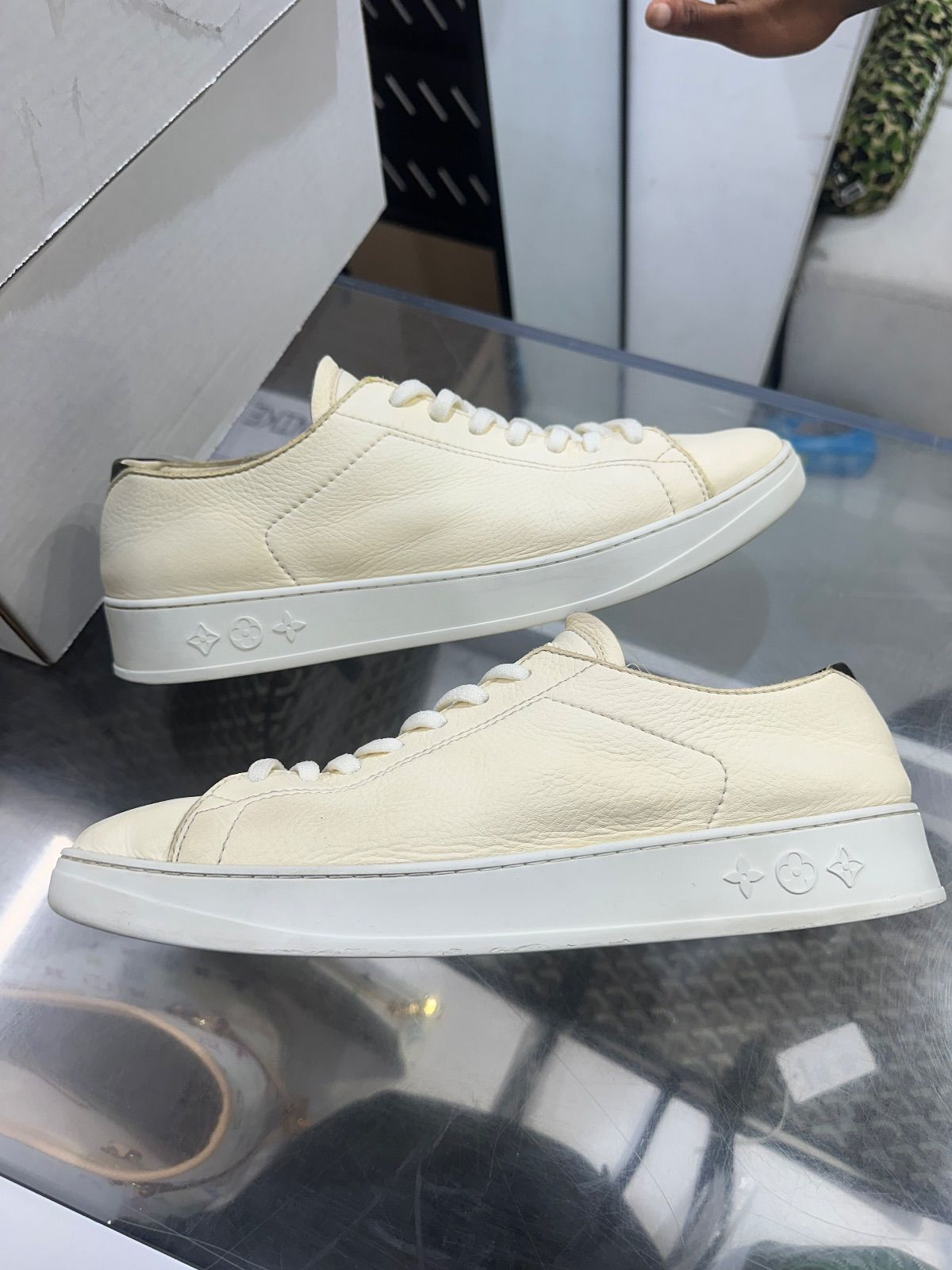 Louis Vuitton LV Resort Sneaker White - Lightly Used Size 10.5