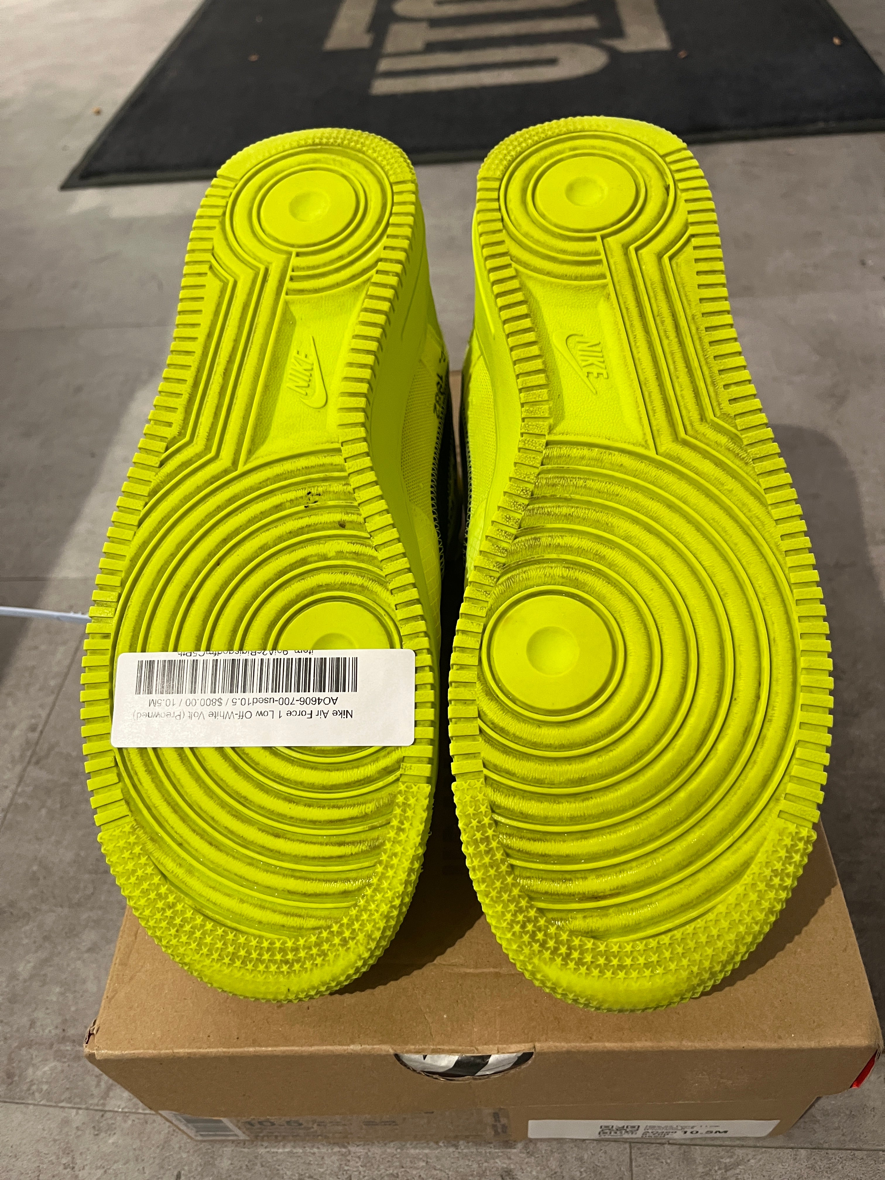 Nike Air Force 1 Low Off-White Volt (Preowned)