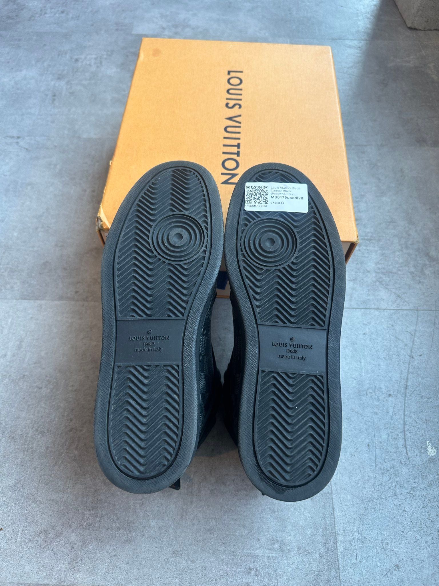 Louis Vuitton Rivoli Damier Black - Pre-Owned Size LV8/US9.5