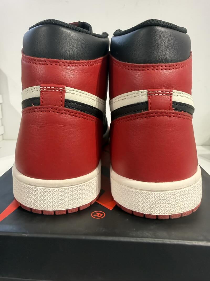 Jordan 1 Retro High Bred Toe - Lightly Used Size 9