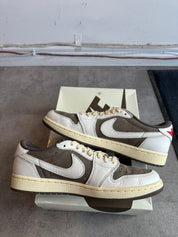 Jordan 1 Retro Low OG SP Travis Scott Reverse Mocha - Pre-Owned Size 8.5