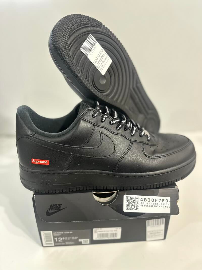 Nike Air Force 1 Low Supreme Black - Pre-Owned Size 12.5