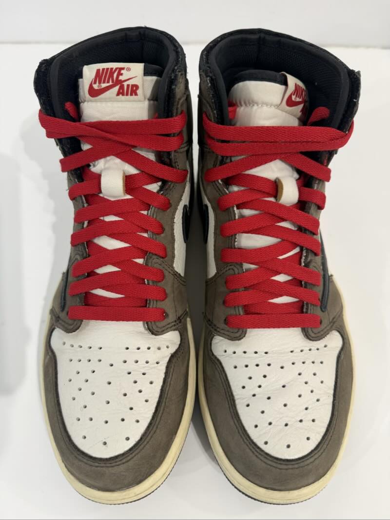 Jordan 1 Retro High OG SP Travis Scott Mocha - Pre-Owned Size 9.5 (No original box)