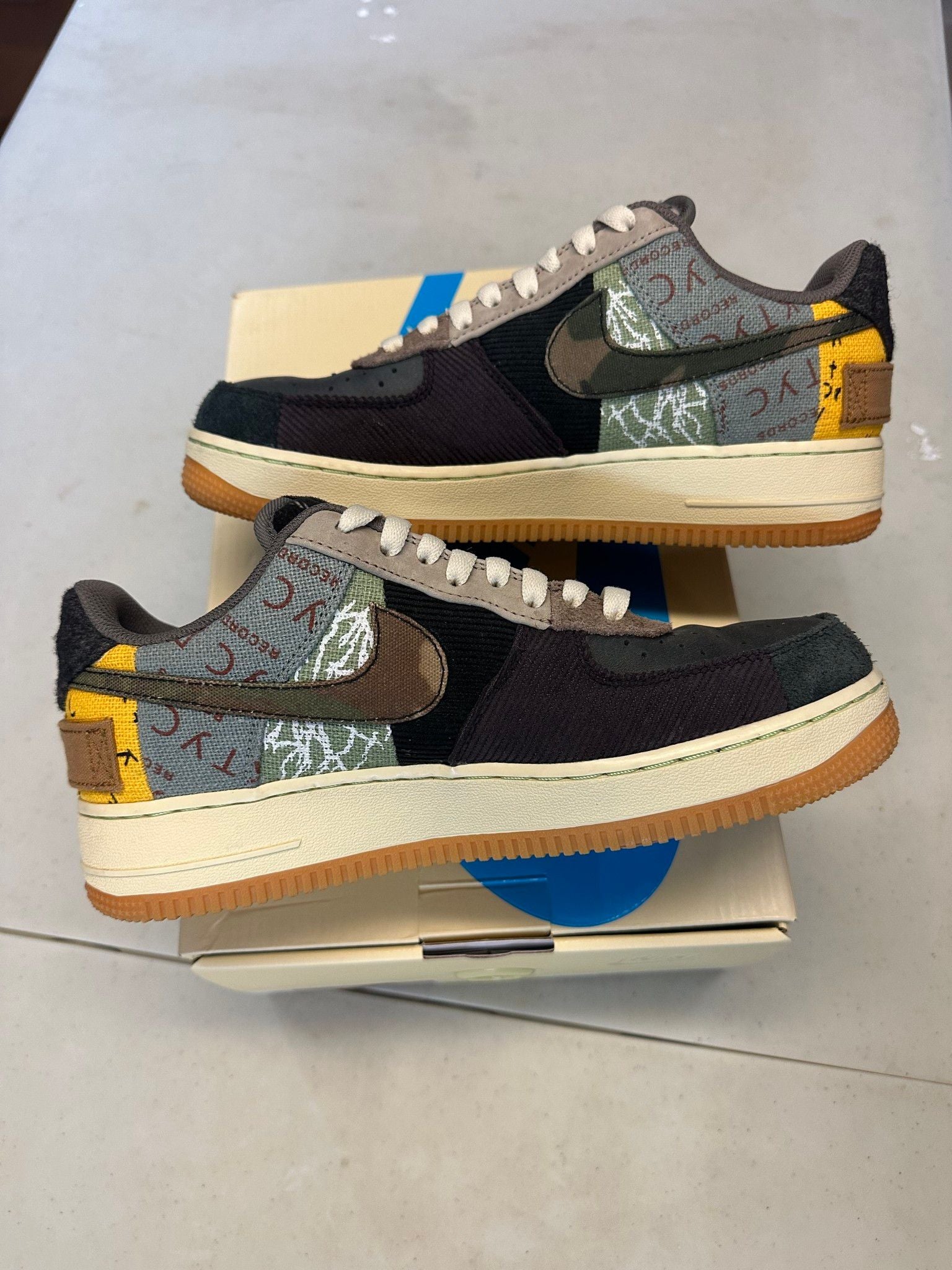 Nike Air Force 1 Low Travis Scott Cactus Jack - Pre-Owned Size 8