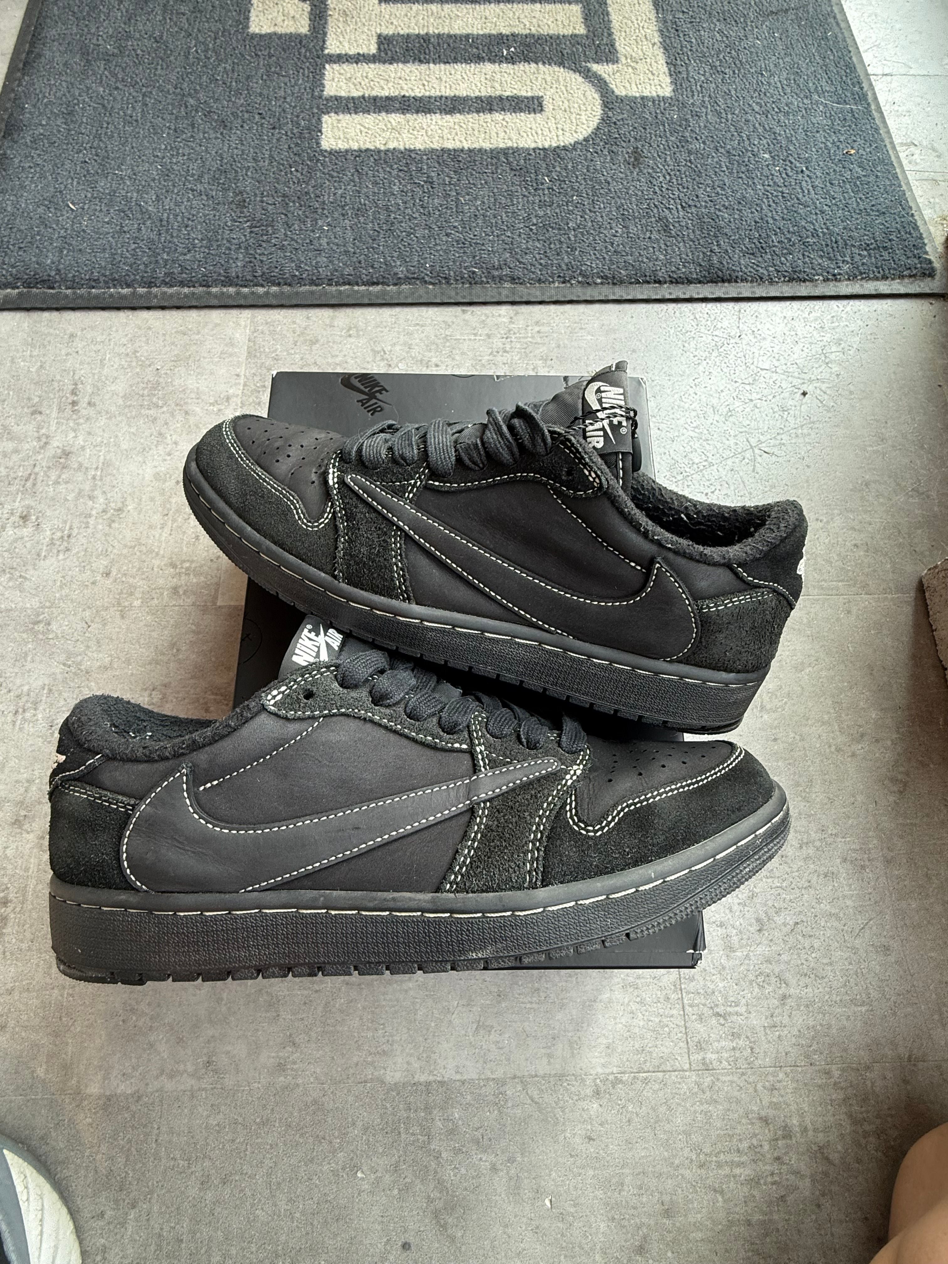 Jordan 1 Retro Low OG SP Travis Scott Black Phantom - Pre-Owned Size 9