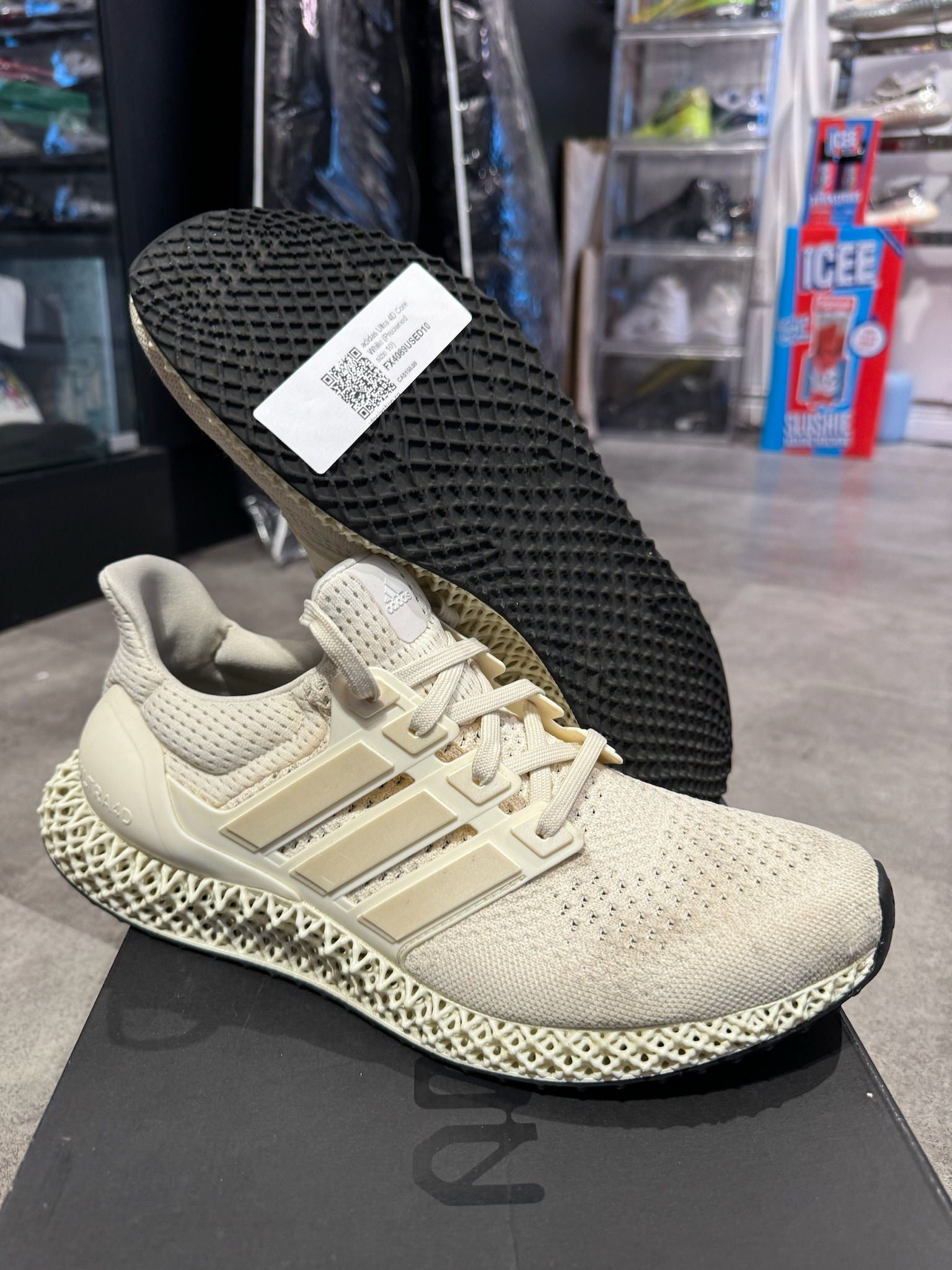 adidas Ultra 4D Core White - Pre-Owned Size 10