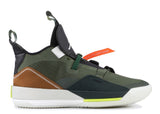 Jordan 33 Travis Scott - Pre-Owned Size 8.5 (No original box)