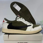 Jordan 1 Retro Low OG SP Travis Scott Medium Olive - Pre-Owned Size 10