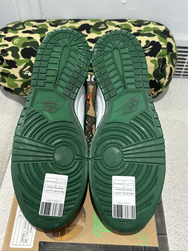 Nike Dunk Low Off-White Pine Green - Pre-Owned Size 13 (Replacement Box)