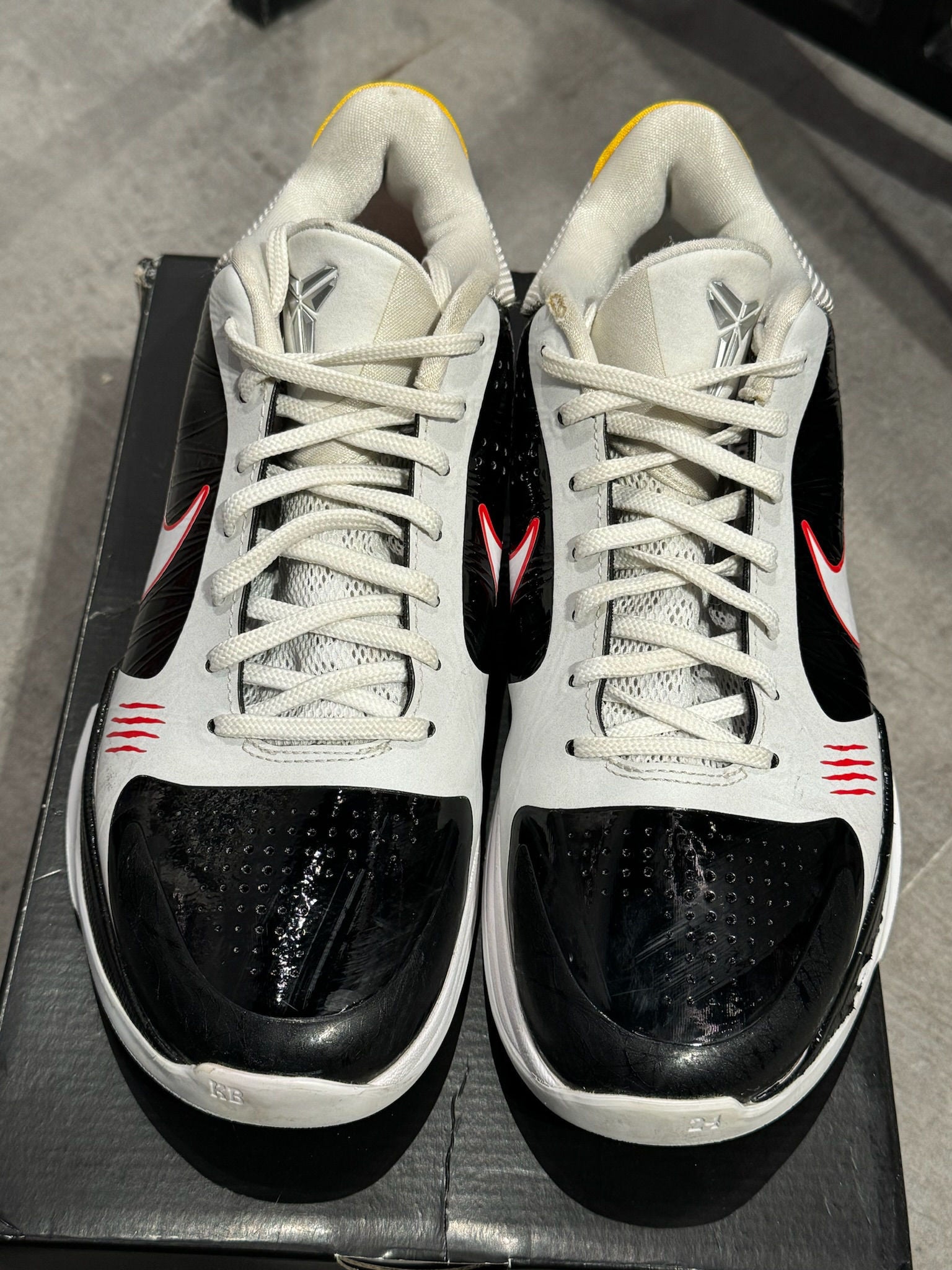 Nike Kobe 5 Protro Bruce Lee Alternate - Pre-Owned Size 9