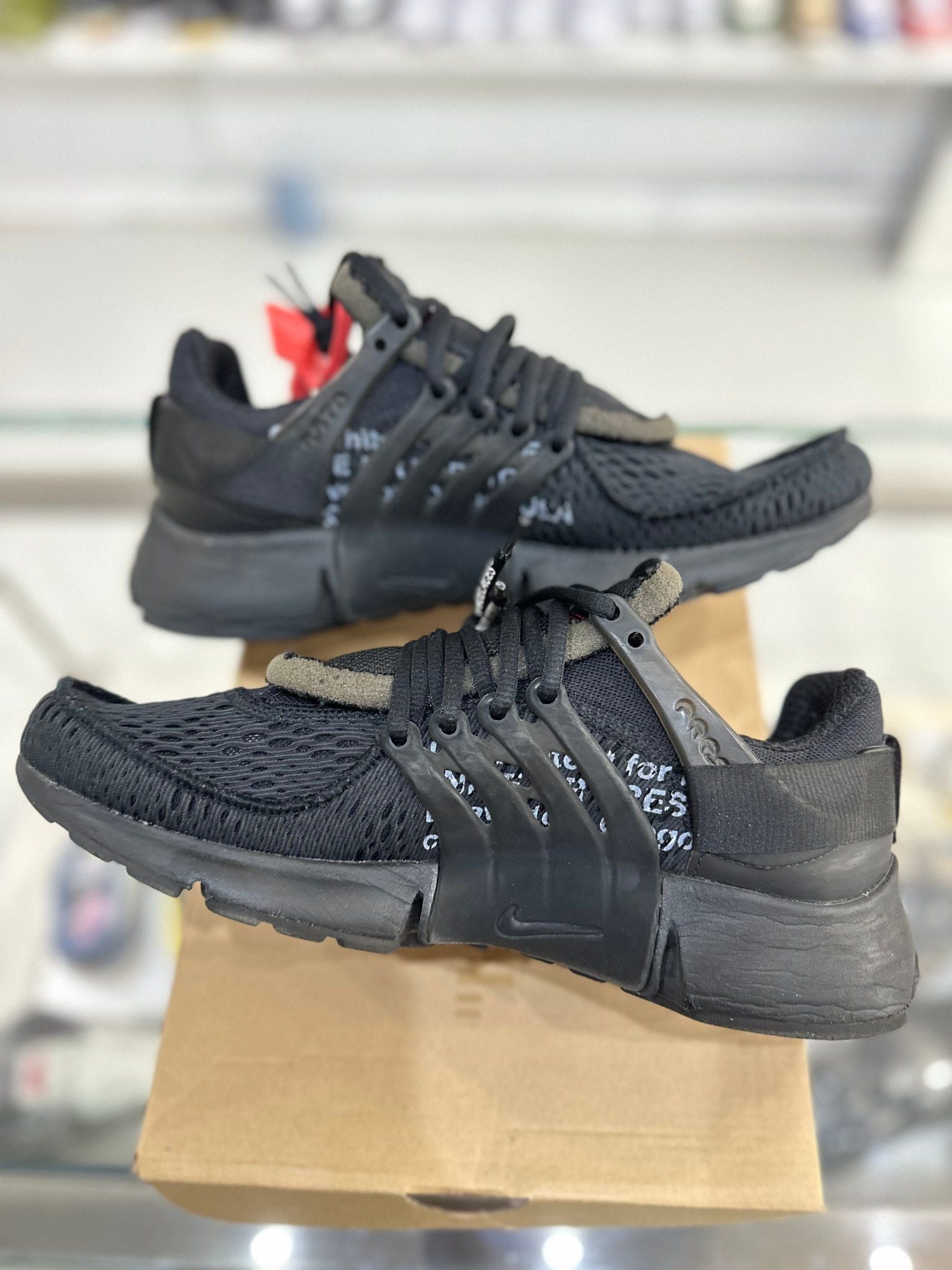 Nike X Off-White Air Presto Black (2018) - Pre-Owned Size 8 (No original box)