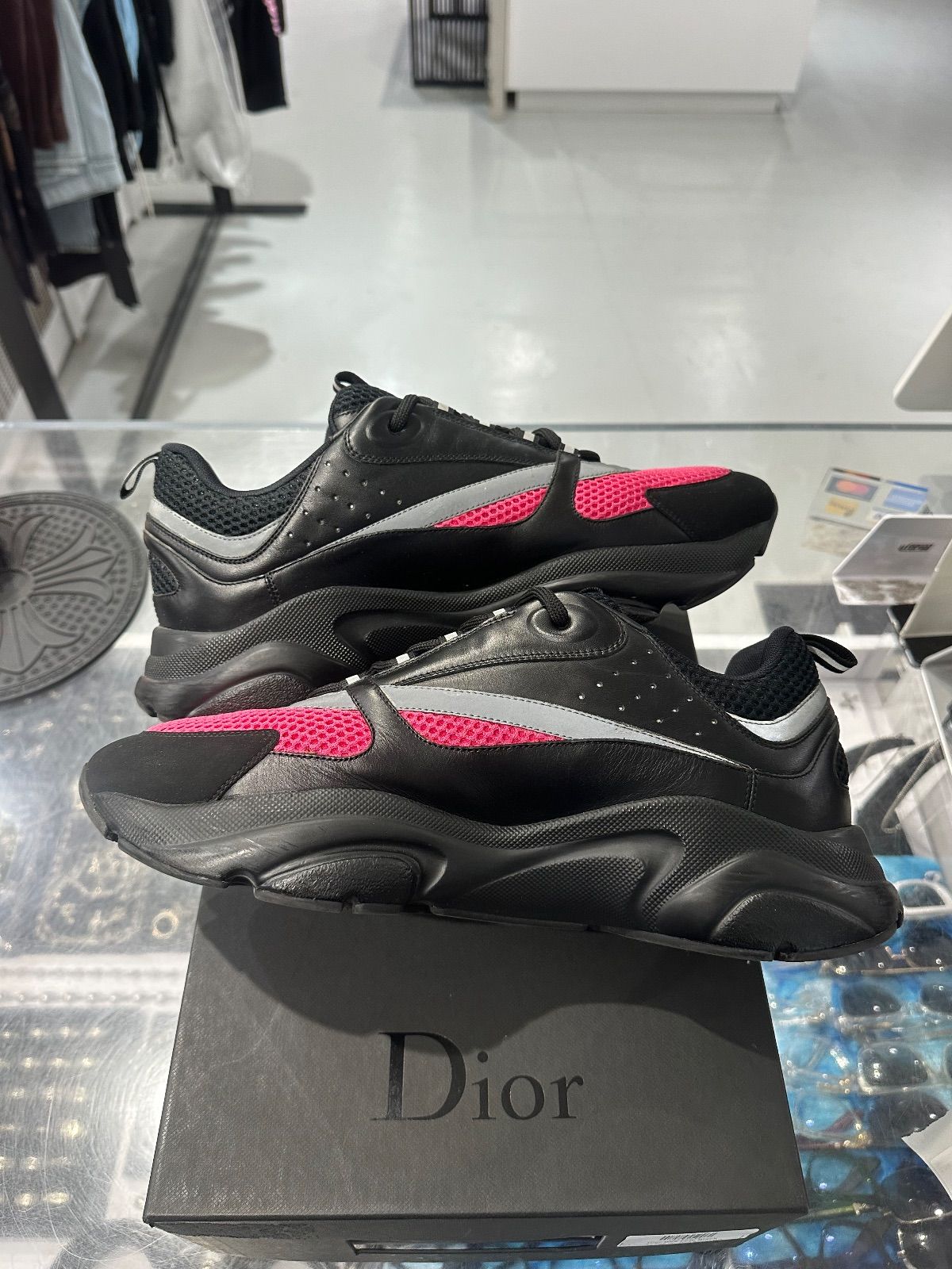 Dior B22 Pink Black - Pre-Owned Size 13