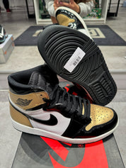 Jordan 1 Retro High NRG Gold Toe - Pre-Owned Size 10
