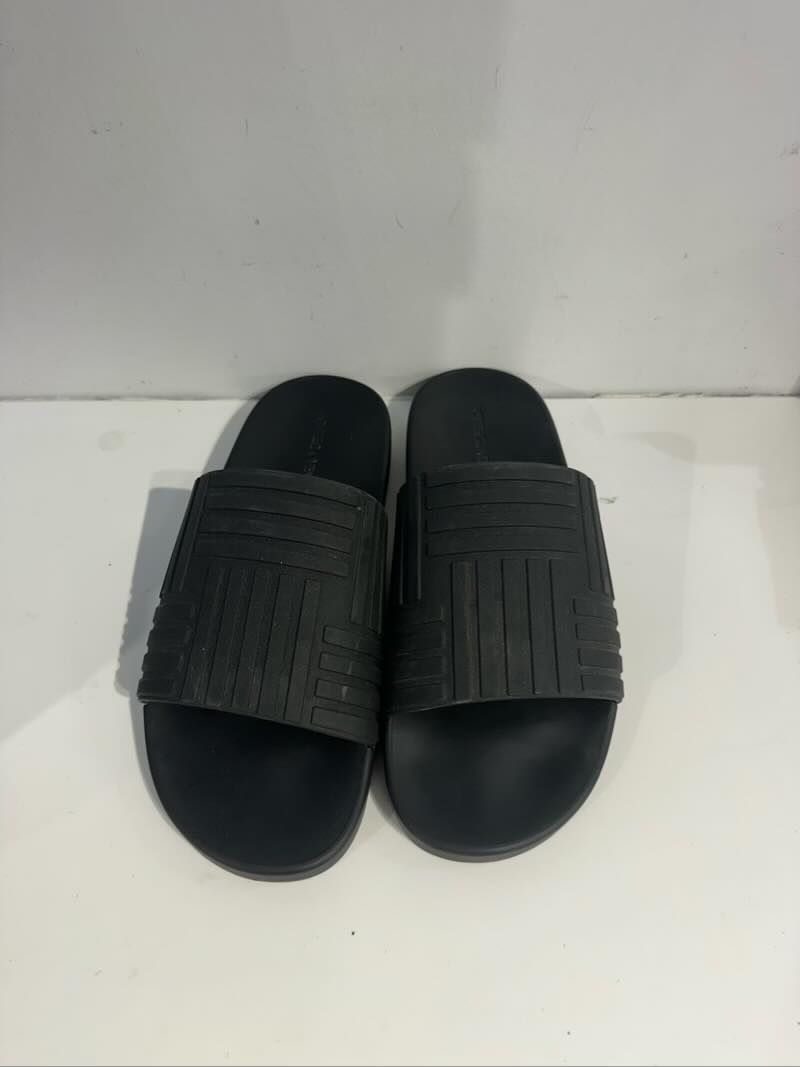 Bottega Veneta Rubber Slides Black - Pre-Owned Size 11M (No Box)
