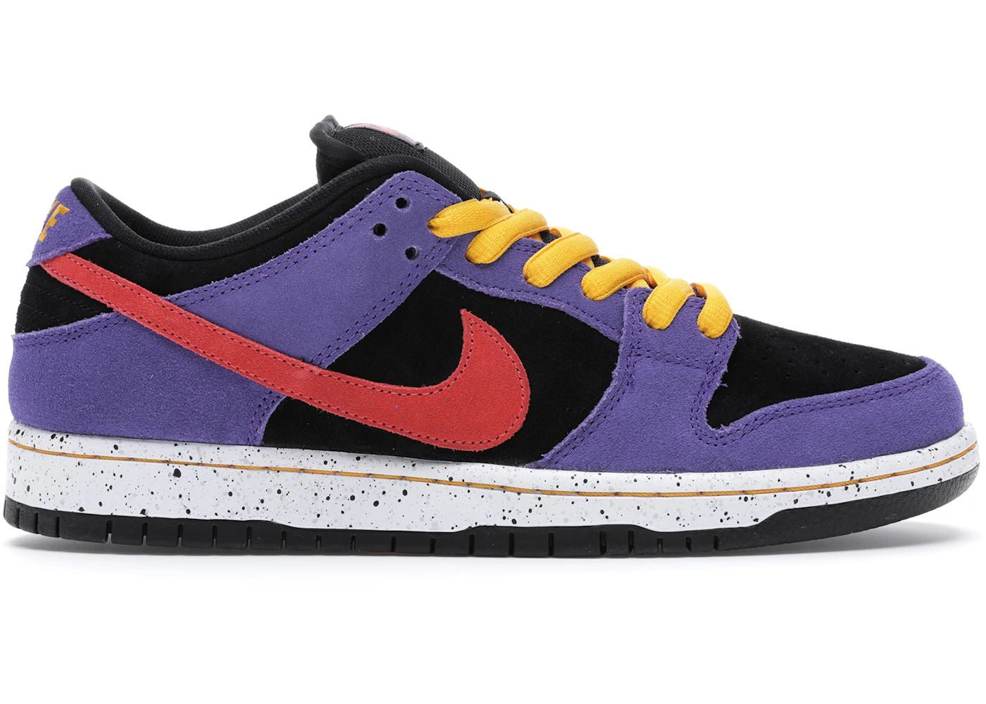 Nike SB Dunk Low ACG Terra - Pre-Owned Size 9.5